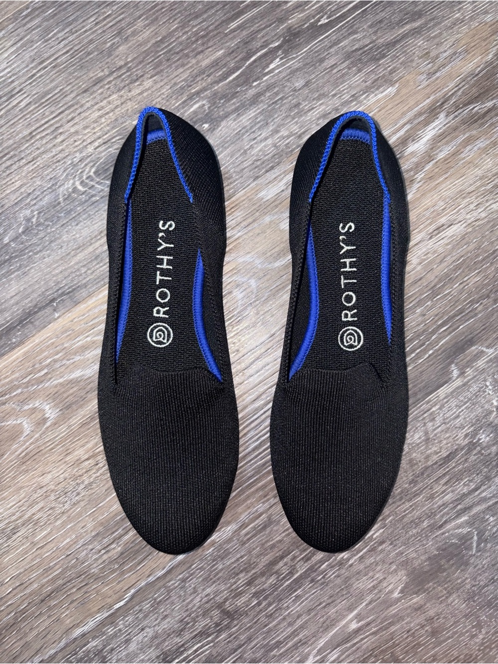 Rothy’s Women’s Black Knit Slip-On Flats Blue Trim Round Toe Size 8